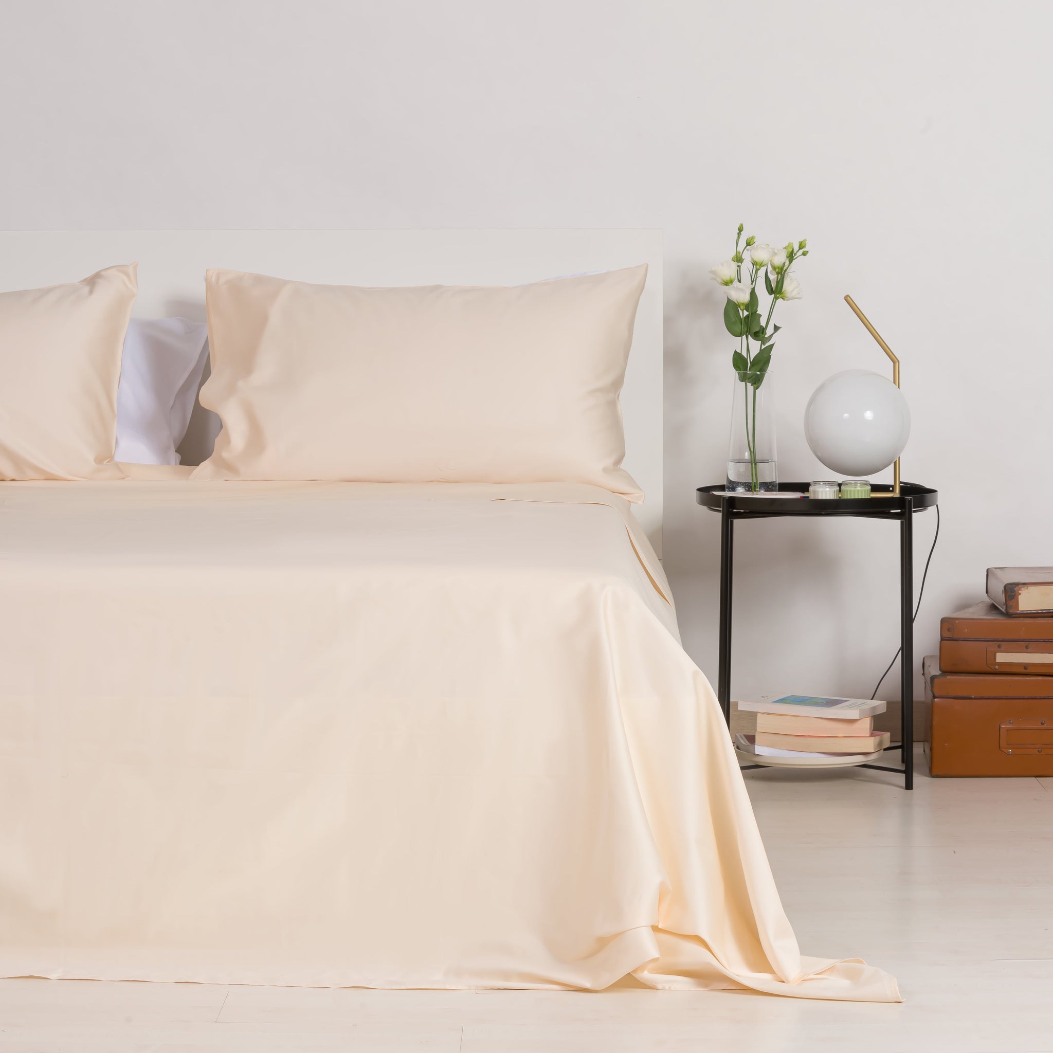 Parure de draps en satin 100% coton beige crème