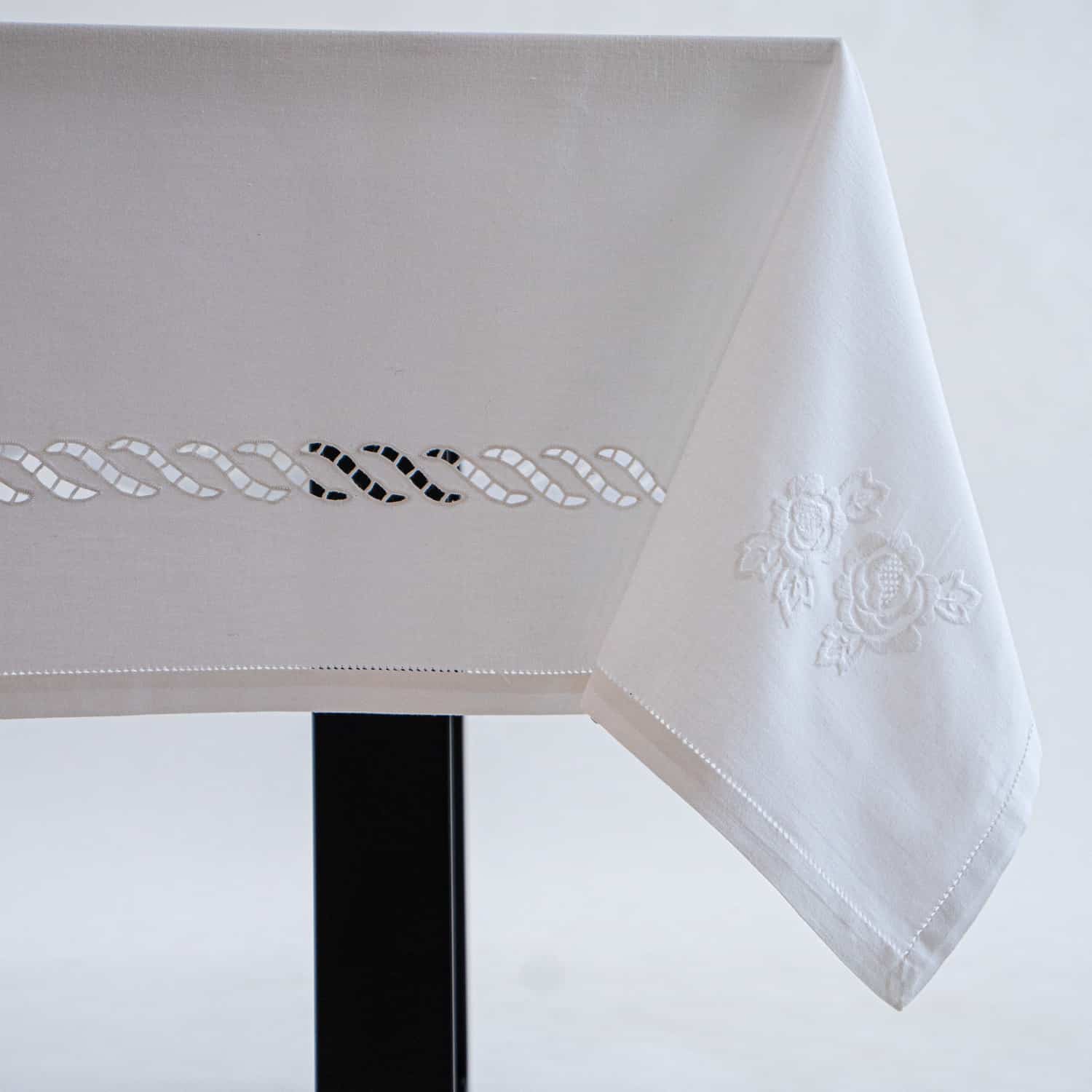 Damiani Embroidered Tablecloth