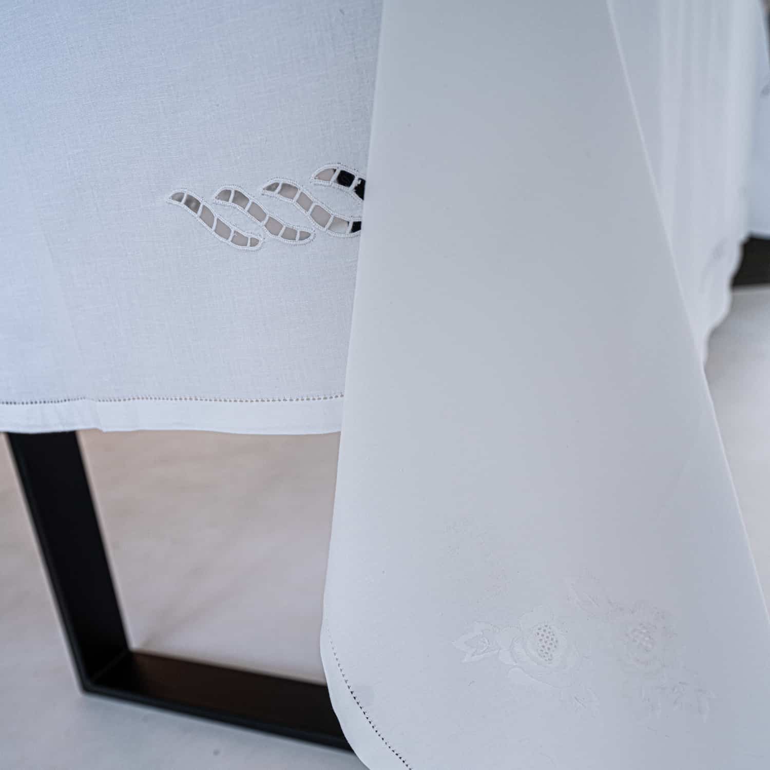 Damiani Embroidered Tablecloth